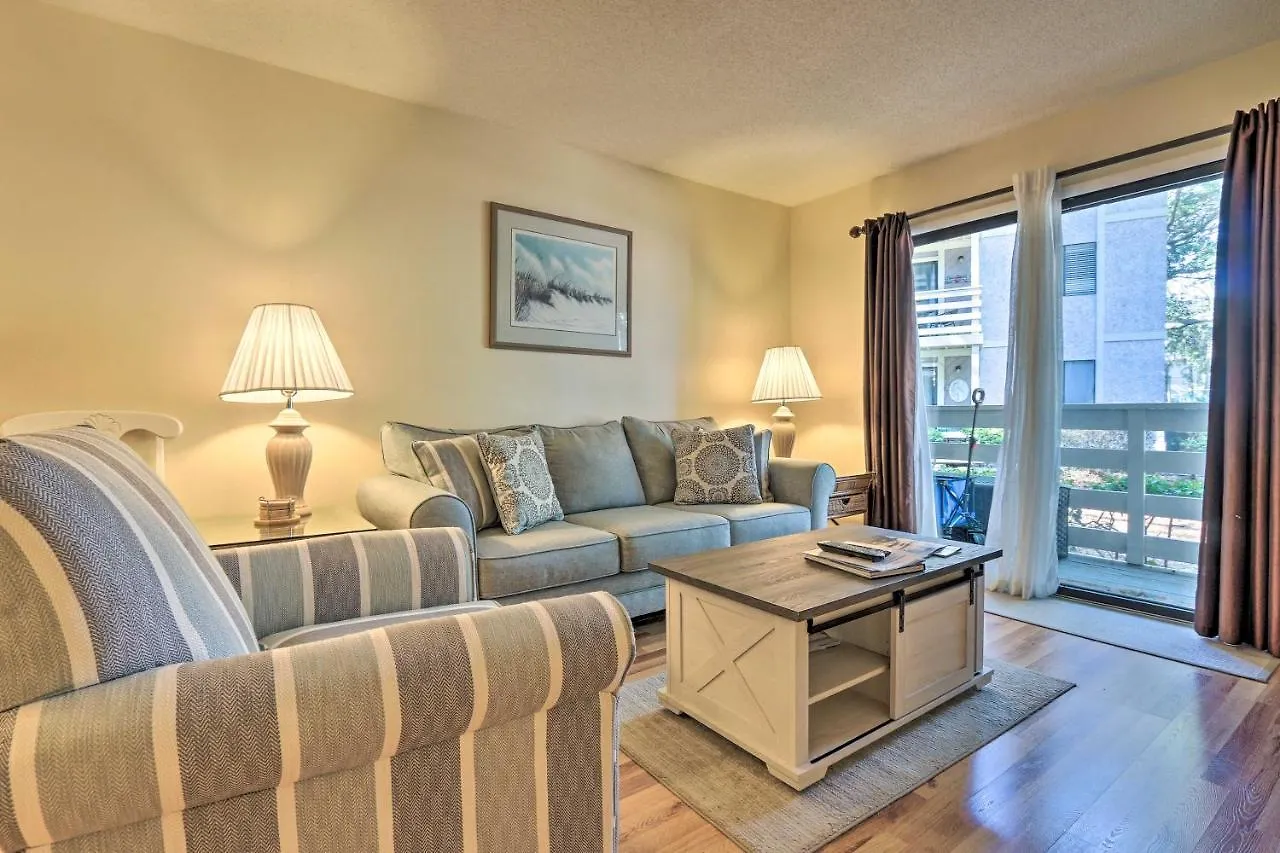Resort-Style Hilton Head Condo - Walk To Beach! Hilton Head Island